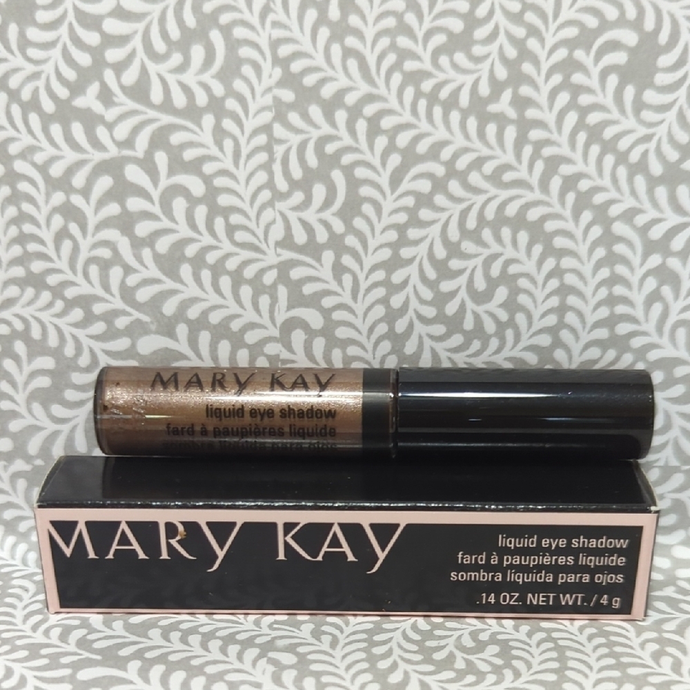 Mary Kay Liquid Eye Shadow - Gold
